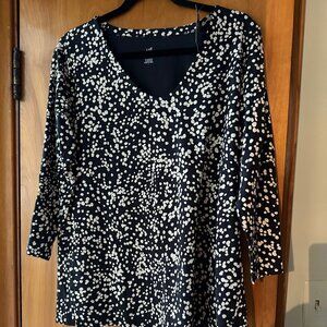 J Jill top new with tags Black and Cream size XL